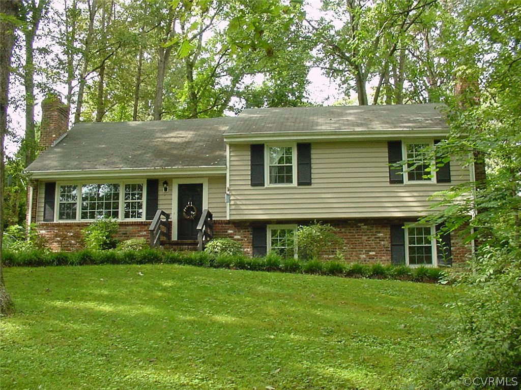 8355 Candigan Circle North Chesterfield, VA 23235 - Photo 1 of 23 Gallery Image 1