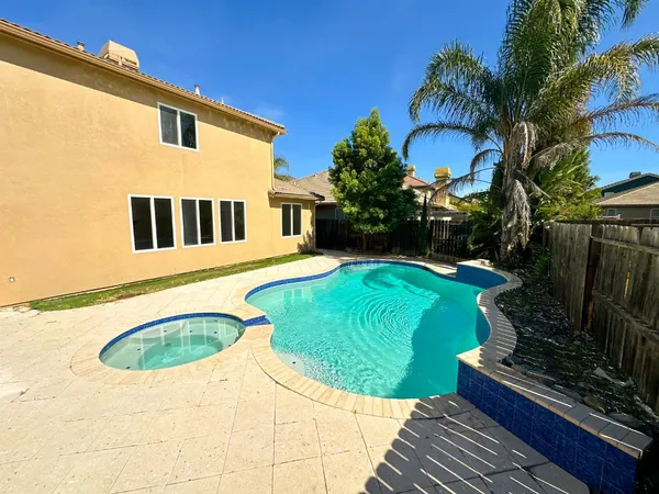 $634,900 | 1444 Mendocino Creek Drive, Patterson, CA 95363