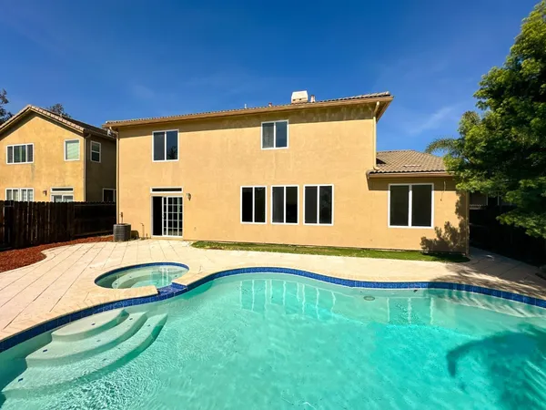 $634,900 | 1444 Mendocino Creek Drive, Patterson, CA 95363