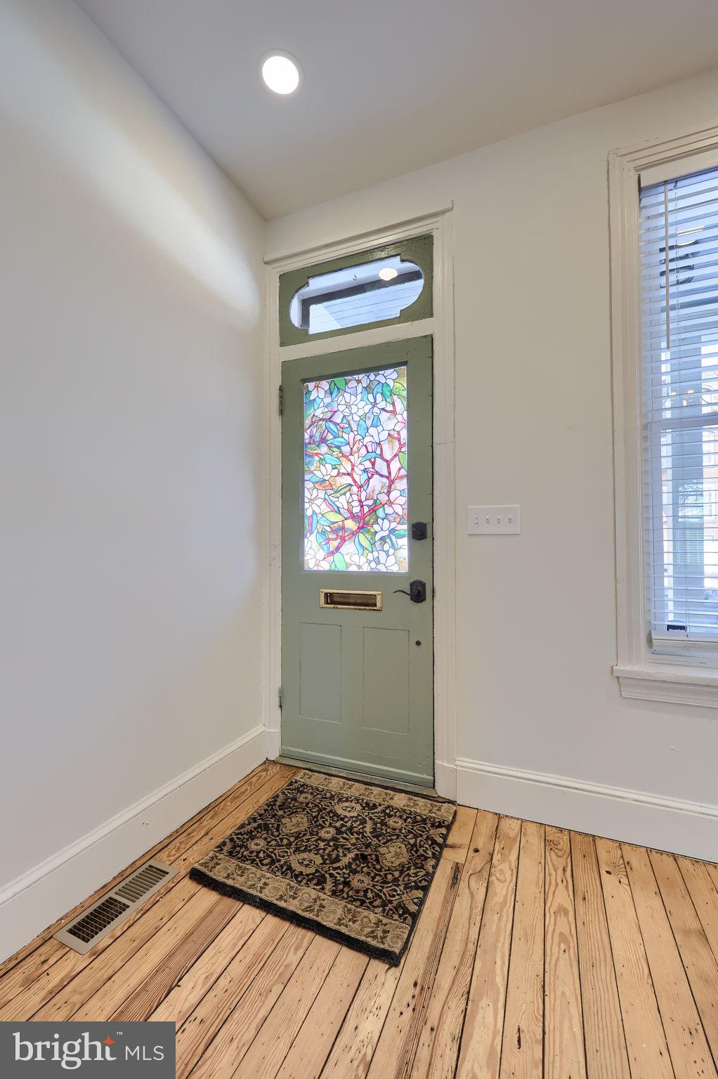 134 South 2nd Street Columbia, PA 17512 - Photo 8 of 47