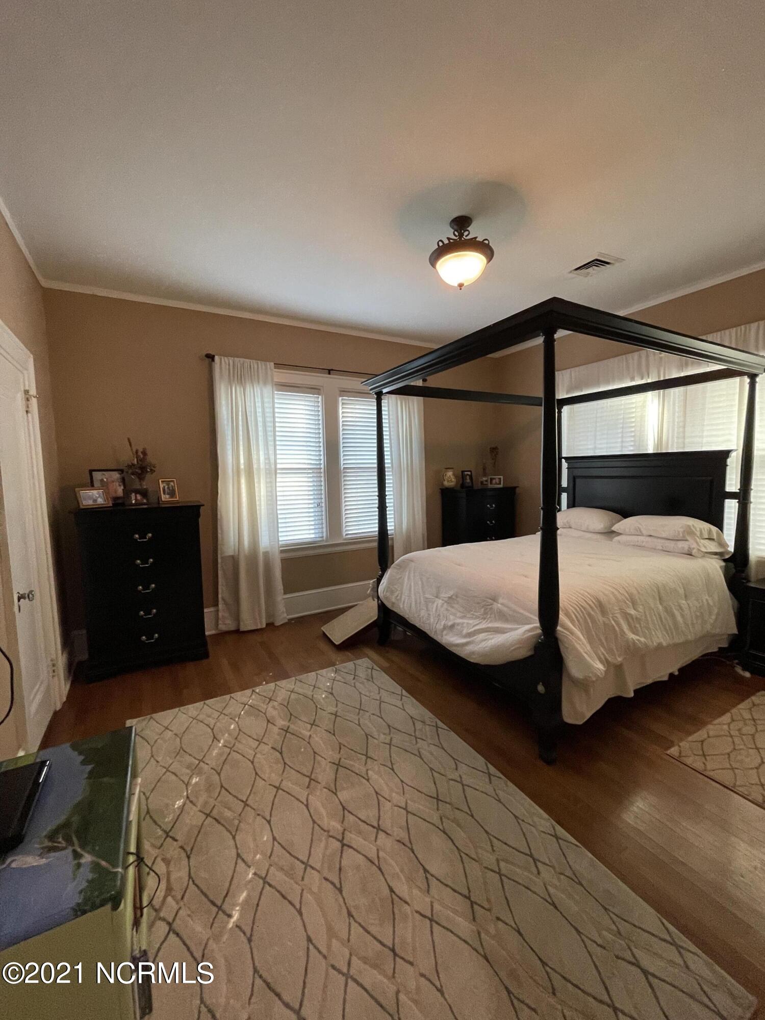 909 W Road Kinston, NC 28501 - Photo 43 of 43 Primary Bedroom
