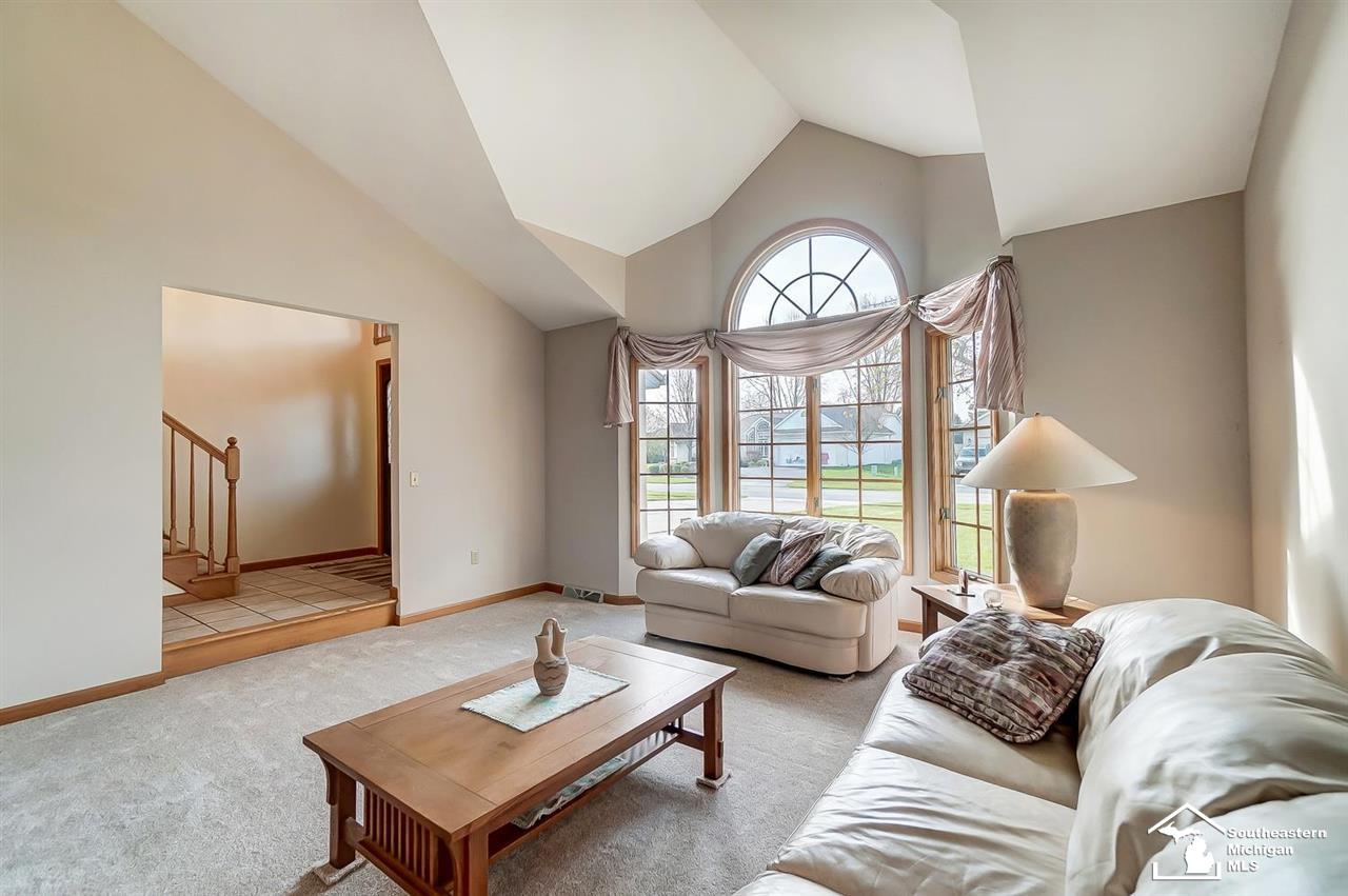 2429 Sandpiper Road Lambertville, MI 48144 - Photo 10 of 51 50071210-9.JPG