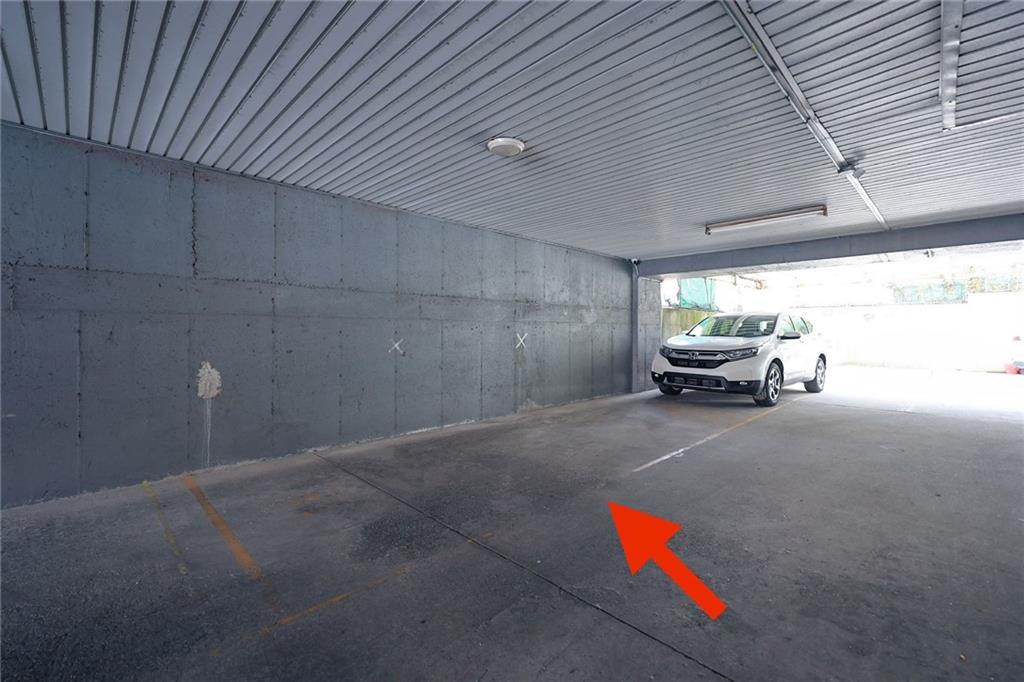 1663 West 6th Street, Unit 3B Brooklyn, NY 11223 - Photo 12 of 16 a living room with furniture