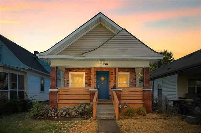 $229,000 | 2624 Jarboe Street, Kansas City, MO 64108