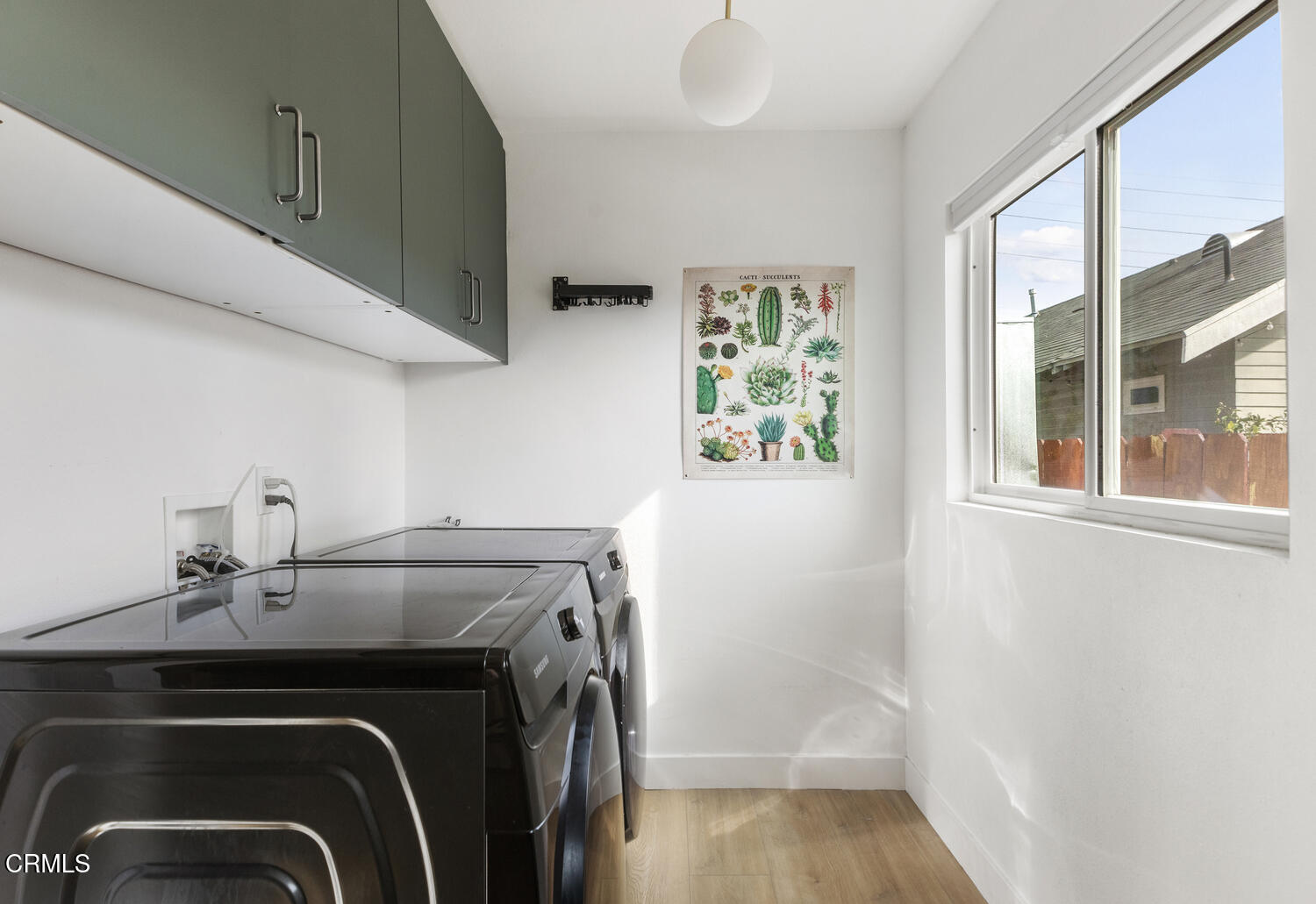 5620 Media Drive Los Angeles, CA 90042 - Photo 12 of 33 Laundry