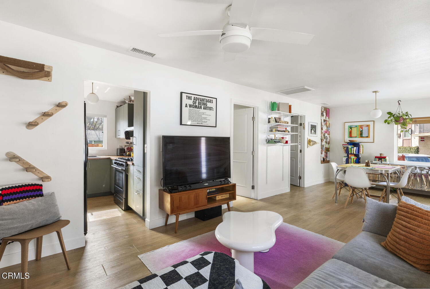 5620 Media Drive Los Angeles, CA 90042 - Photo 8 of 33 Living 7