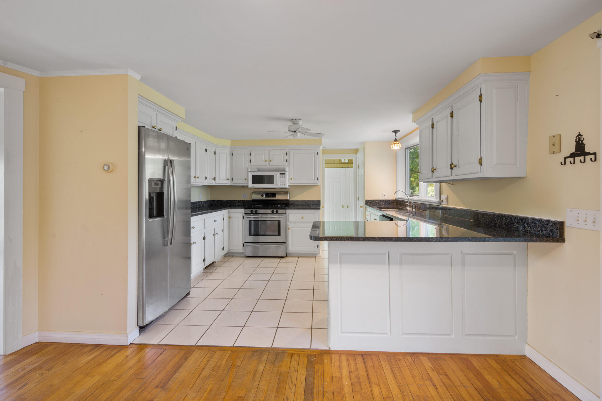 3 Navy Street Searsport, ME 04974 - Photo 12 of 47 3 Navy Street, Searsport, ME