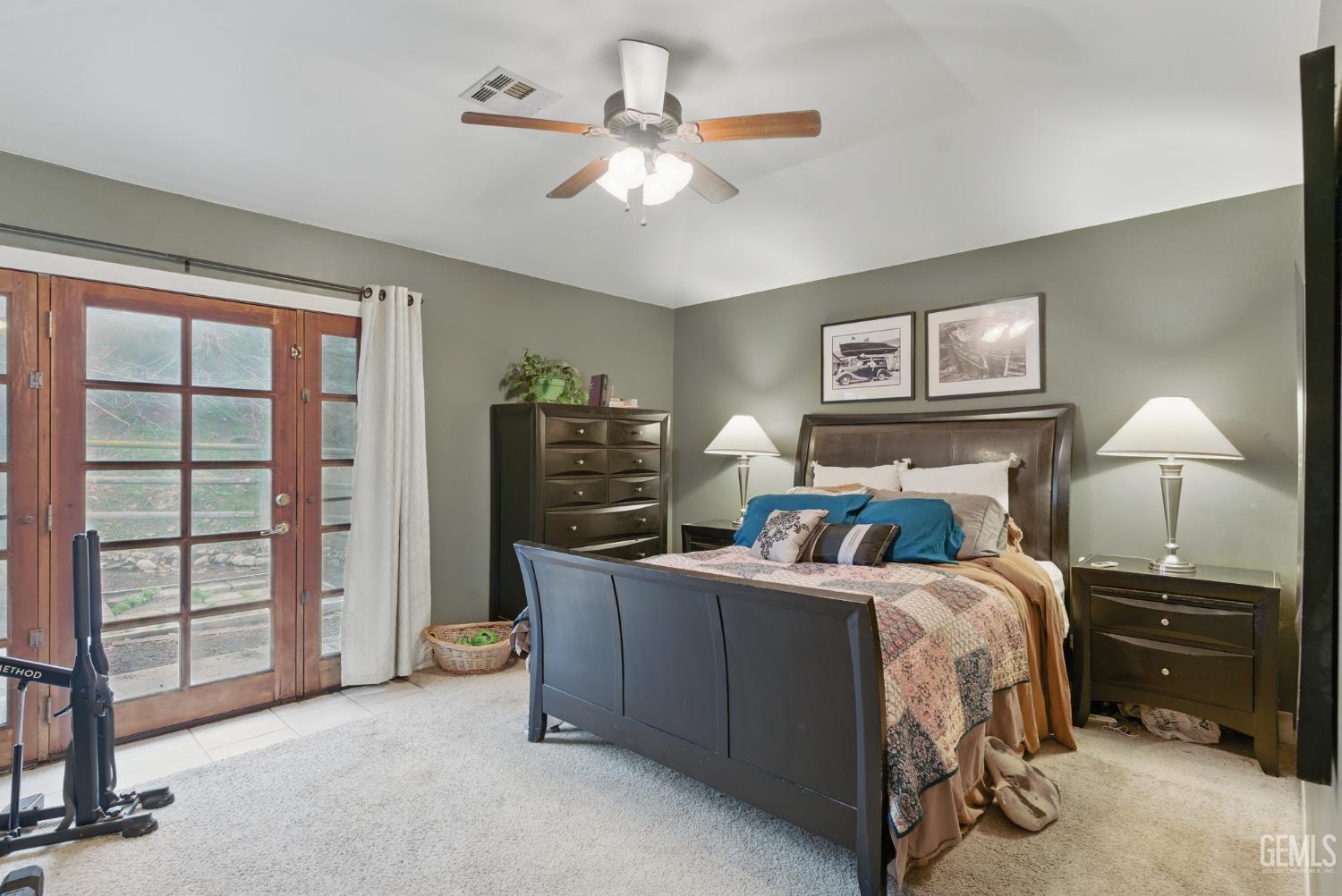 Undisclosed Address Tehachapi, CA 93561 - Photo 28 of 40 a bedroom with bed and a window