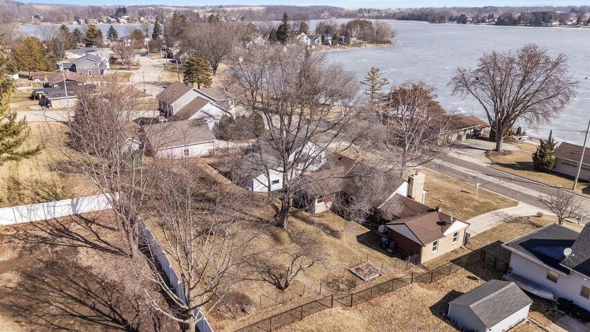337 Lake Drive Random Lake, WI 53075 - Photo 13 of 31 20260305105936970945000000-o