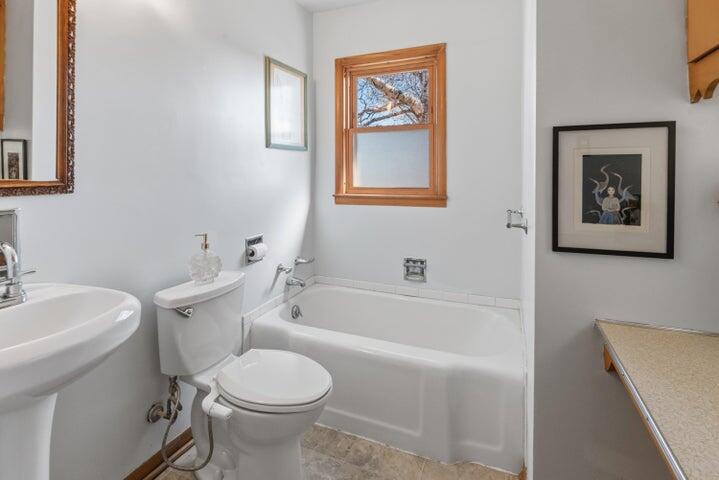 337 Lake Drive Random Lake, WI 53075 - Photo 23 of 31 20260305110059362553000000-o