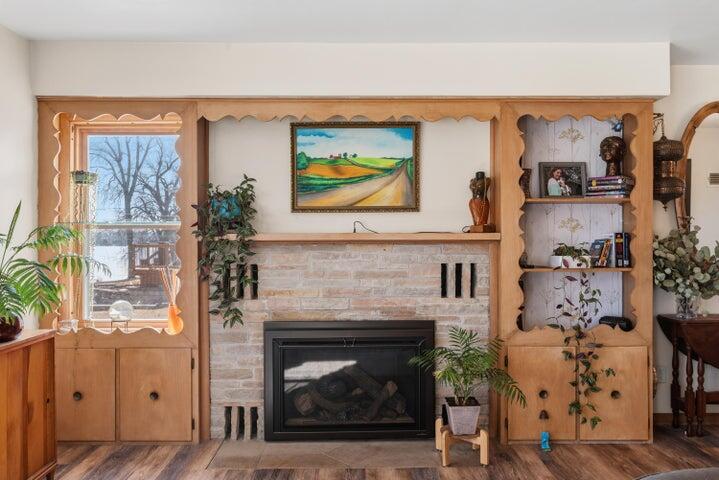 337 Lake Drive Random Lake, WI 53075 - Photo 10 of 31 20260305110156087077000000-o