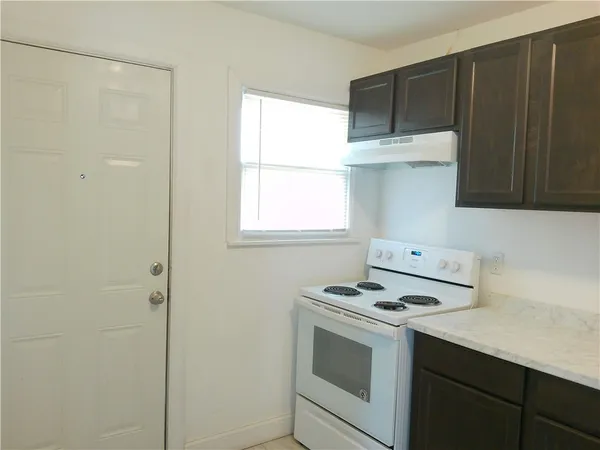 $1,000 | 829 Indiana Avenue, Unit 2, Corpus Christi, TX 78404