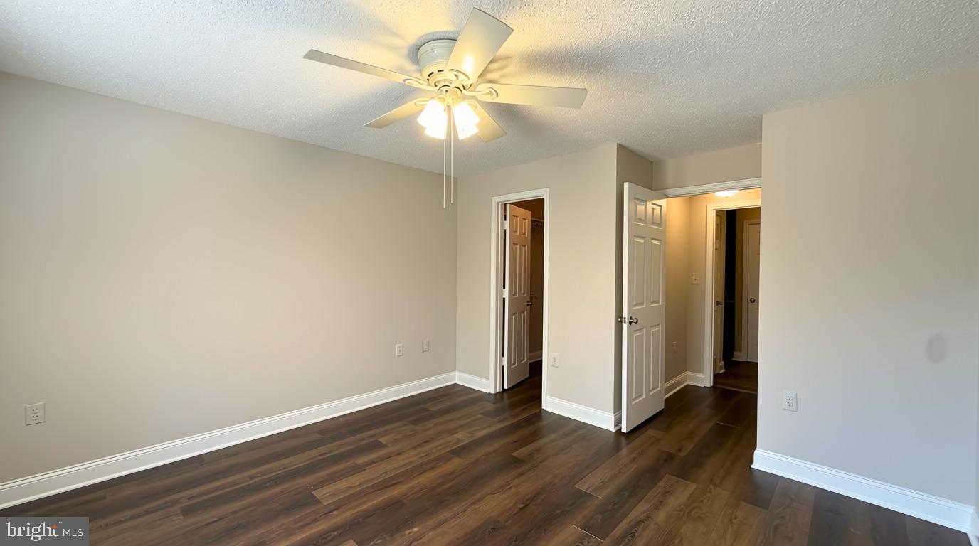 20979 Timber Ridge Terrace, Unit 204 Ashburn, VA 20147 - Photo 11 of 13 Gallery Image 11