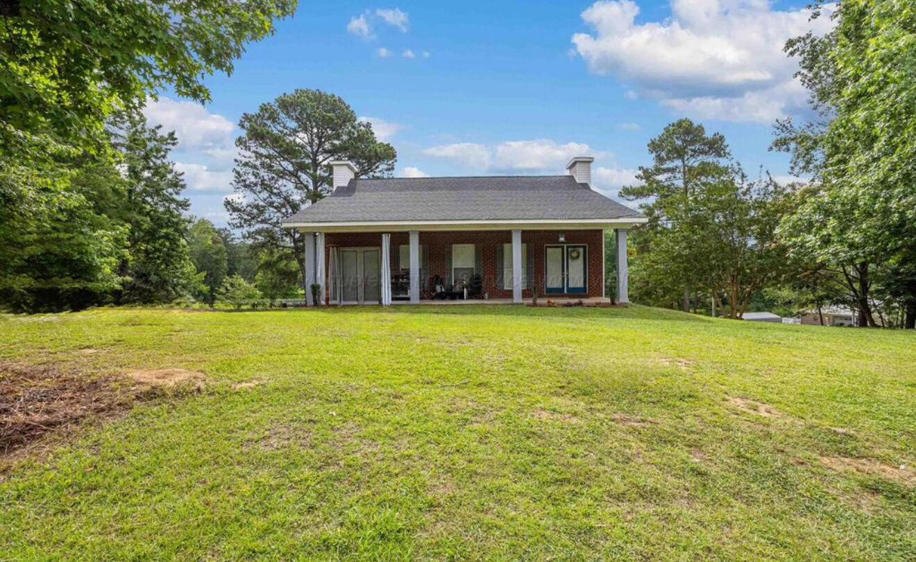 664 Jent Road Cordova, AL 35550 - Photo 1 of 15 IMG_9324