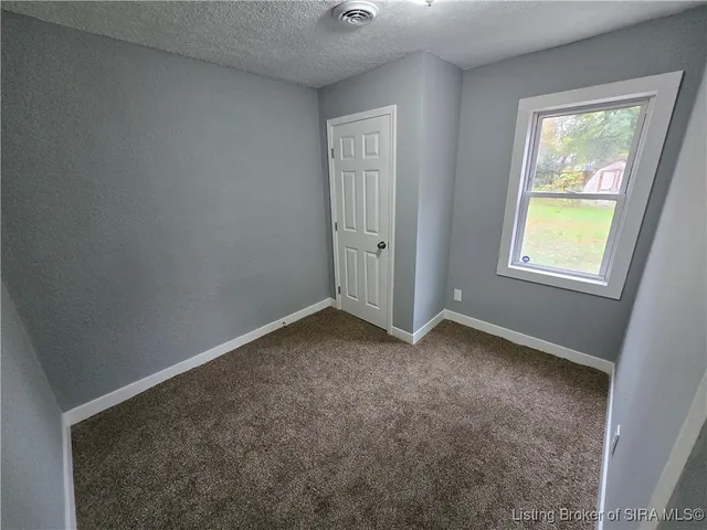 $165,000 | 491 West Cross Street, Austin, IN 47102