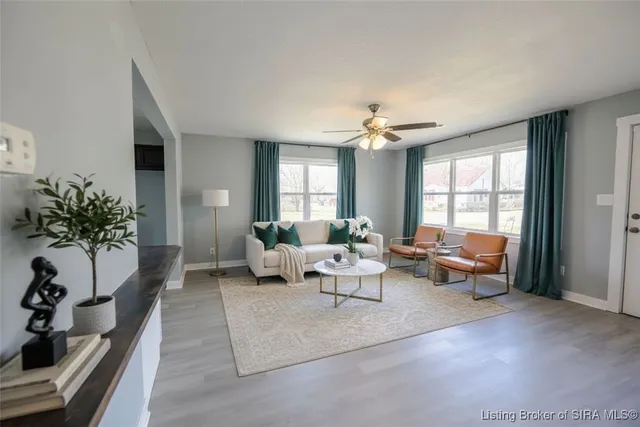 $165,000 | 491 West Cross Street, Austin, IN 47102