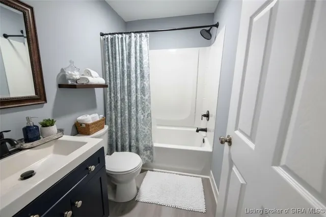 $165,000 | 491 West Cross Street, Austin, IN 47102