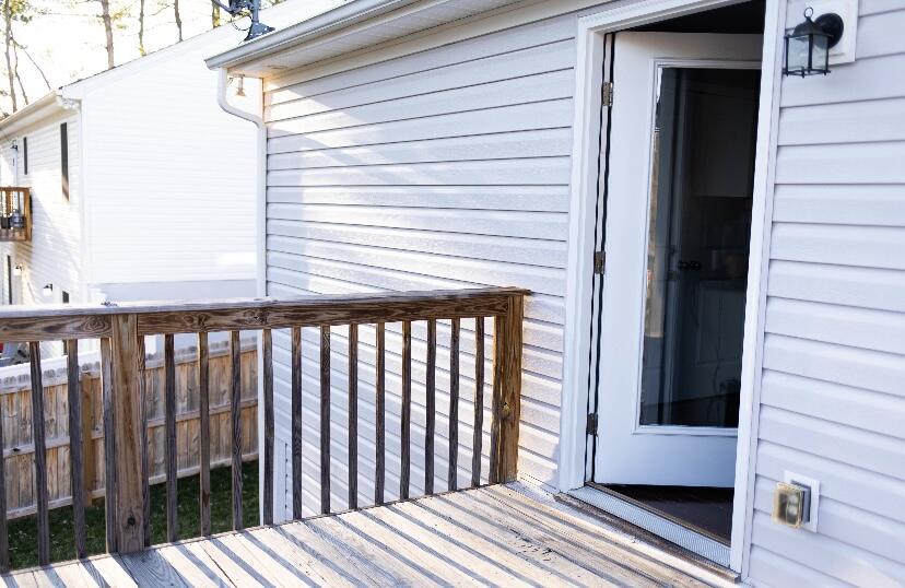 8320 Robin Lynn Road Roanoke, VA 24019 - Photo 10 of 21 a view of a wooden fence