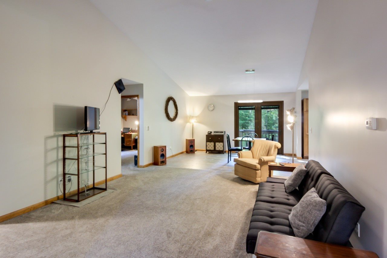 3582 Dock Road Williamsburg, MI 49690 - Photo 4 of 29 1875426-3.JPG