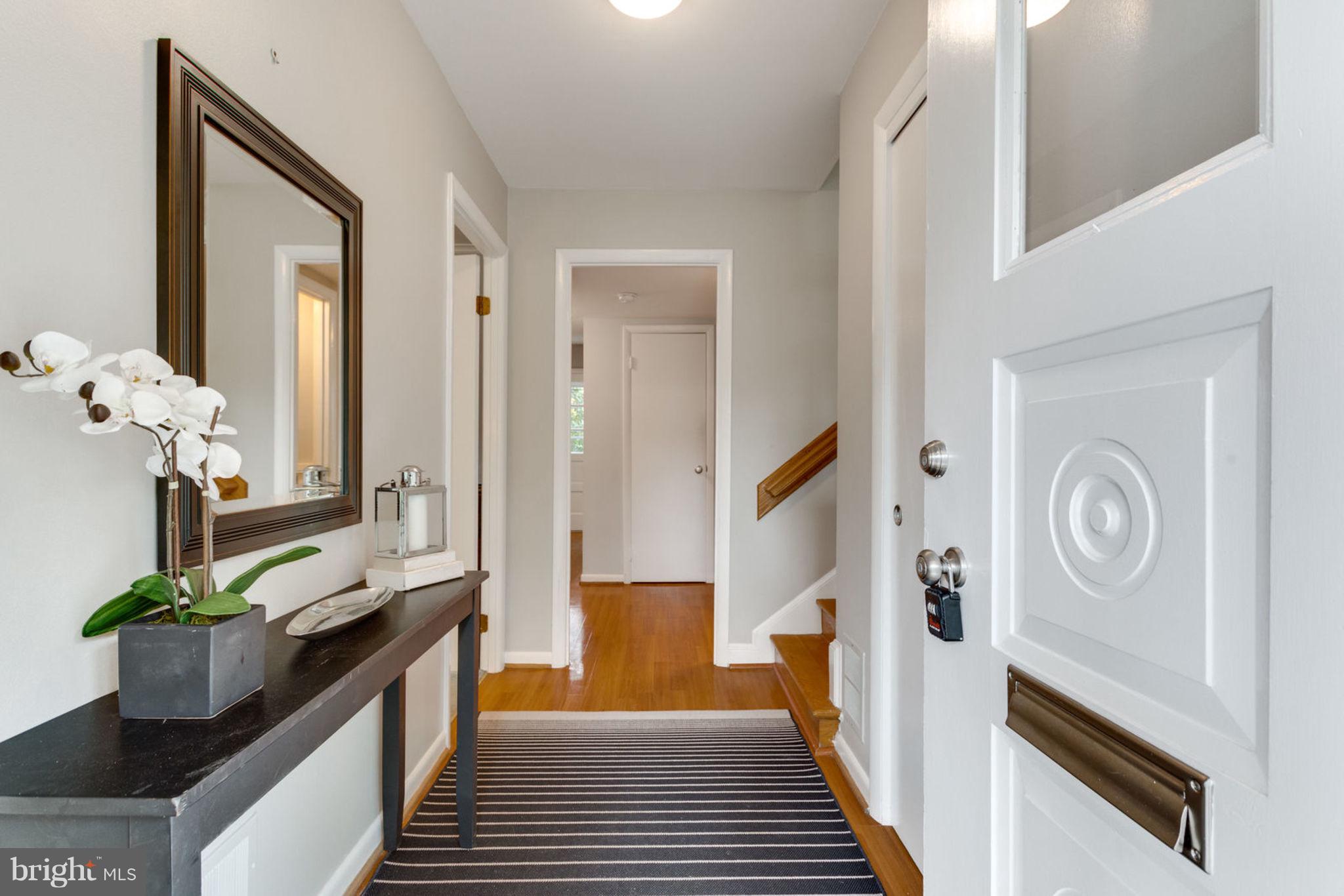 6830 Churchill Road McLean, VA 22101 - Photo 4 of 46 Gallery Image 4