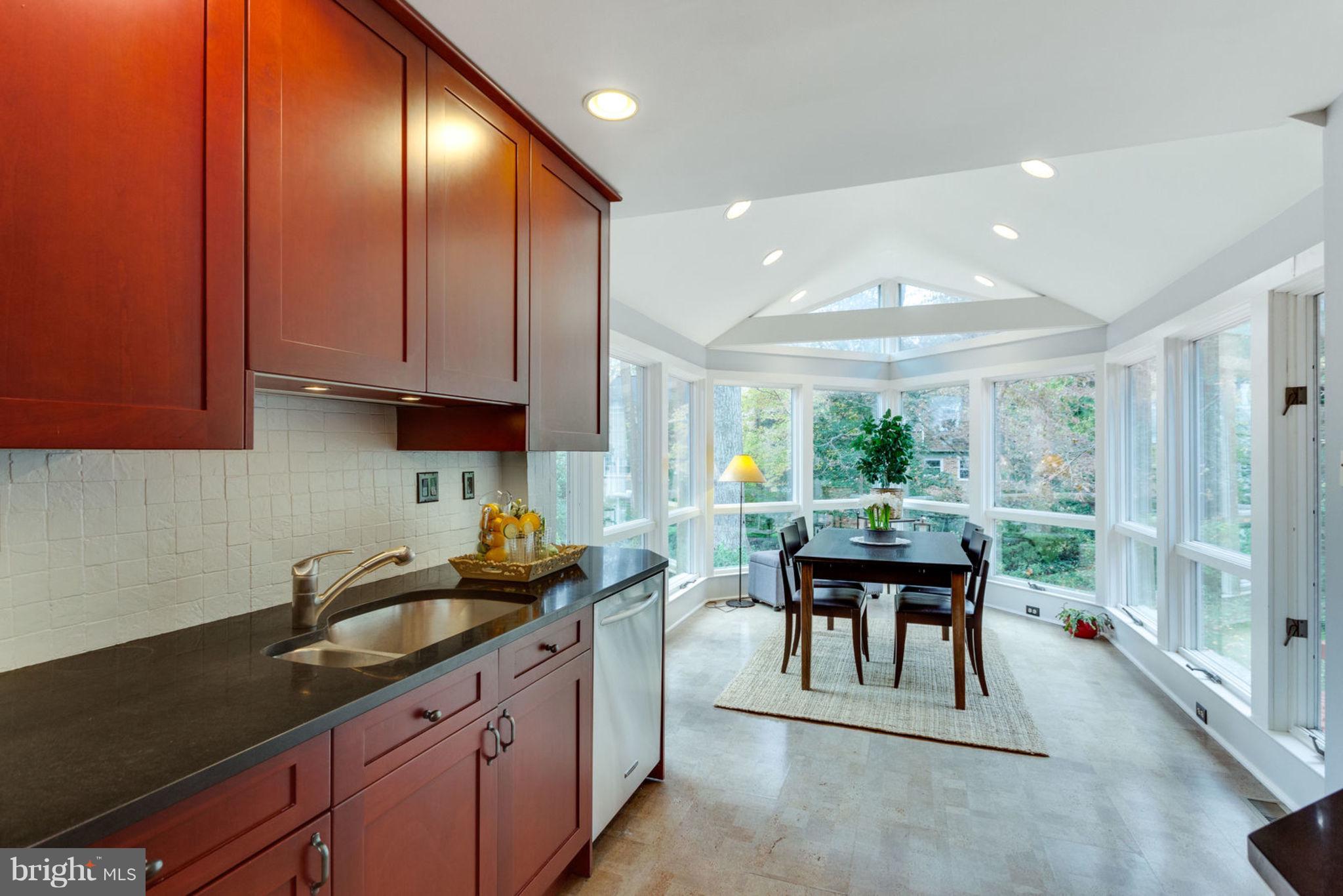 6830 Churchill Road McLean, VA 22101 - Photo 8 of 46 Gallery Image 8