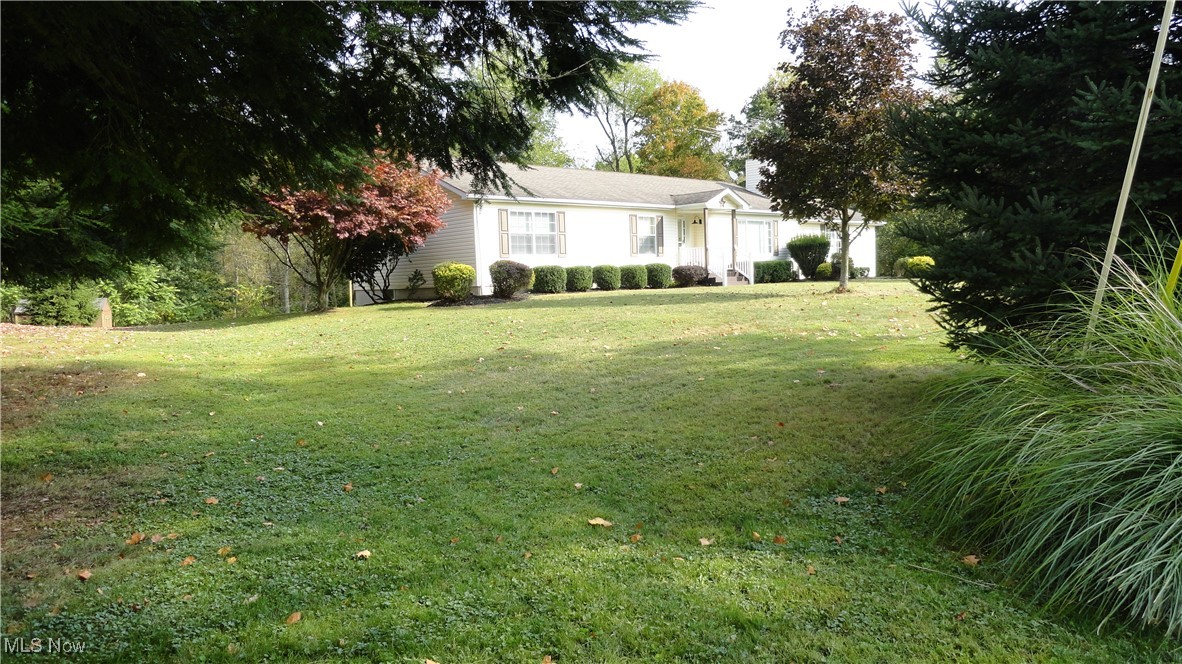 119 Allison Road Chester, WV 26034 - Photo 3 of 44