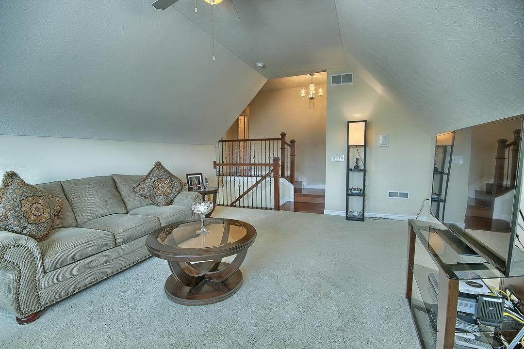 5983 Meehan Road Dublin, OH 43016 - Photo 27 of 41 Gallery Image 27