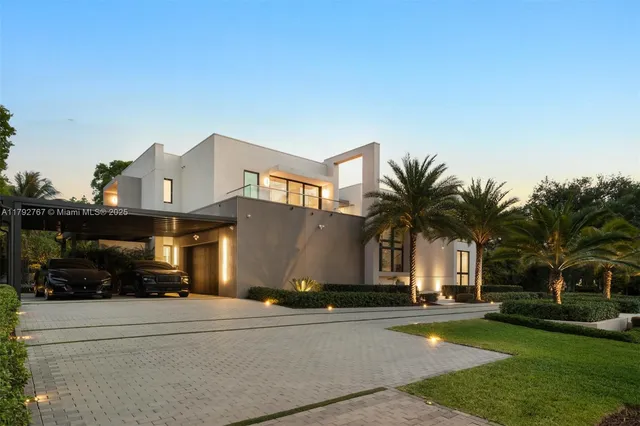 $7,000,000 | 13180 Old Cutler Road, Pinecrest, FL 33156