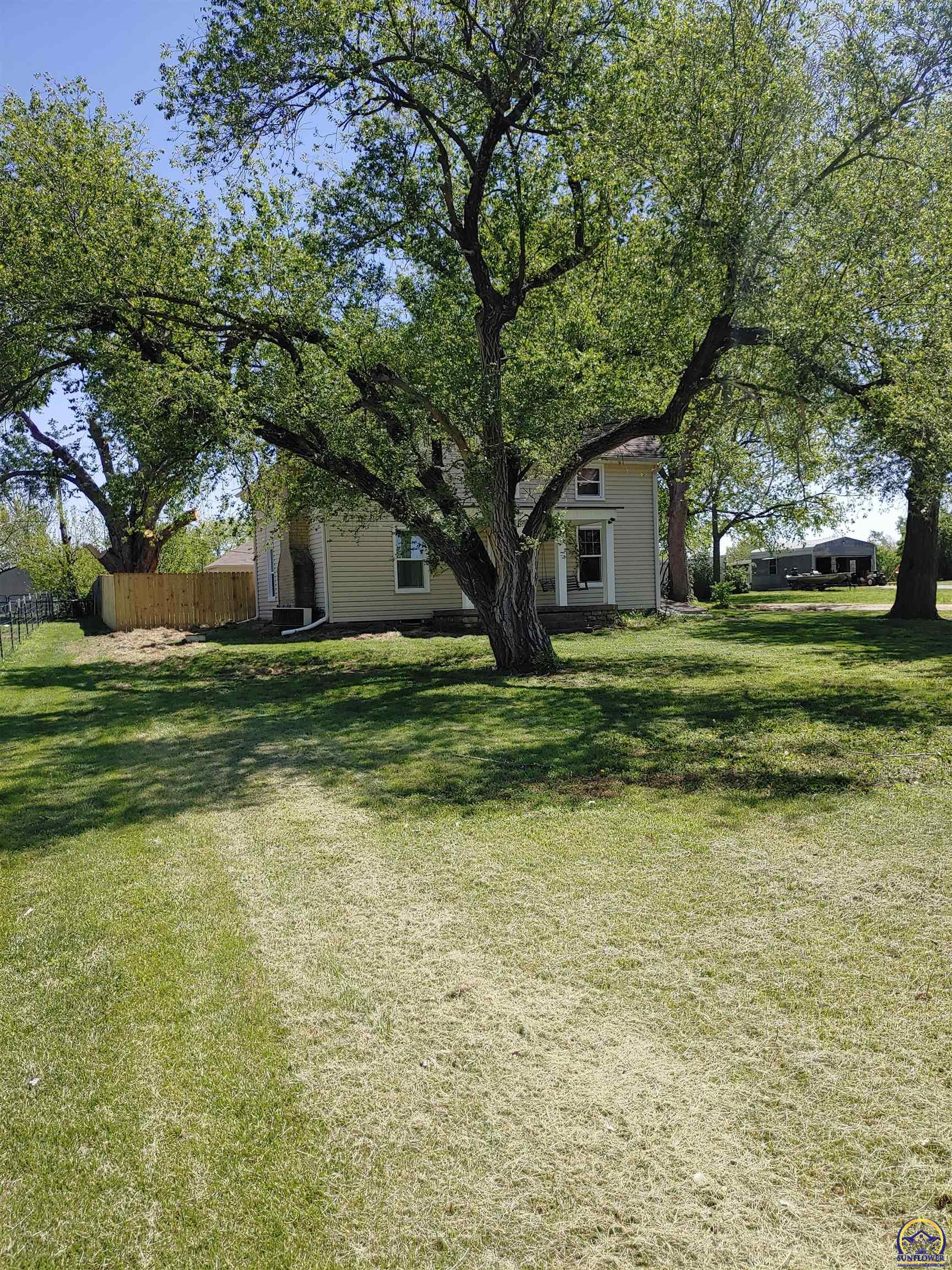 1403 Frazier Street Valley Falls, KS 66088 - Photo 1 of 20