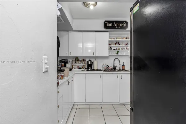 $445,000 | 805 West 79th Place, Hialeah, FL 33014