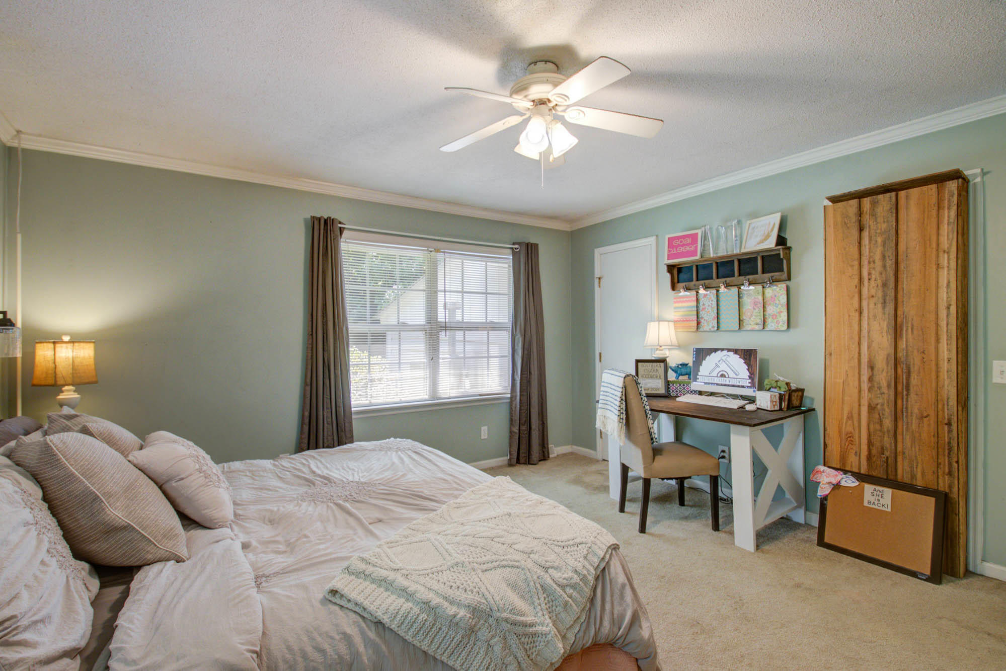 409 Boonehill Road Summerville, SC 29483 - Photo 6 of 25 409Boonehill-CalSiglerPhotography (18)