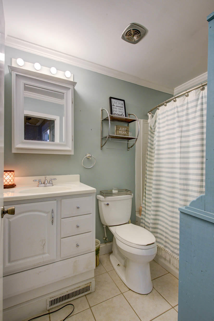 409 Boonehill Road Summerville, SC 29483 - Photo 8 of 25 409Boonehill-CalSiglerPhotography (19)