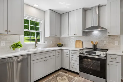 $948,000 | 509 North Woods Court, Brentwood, TN 37027