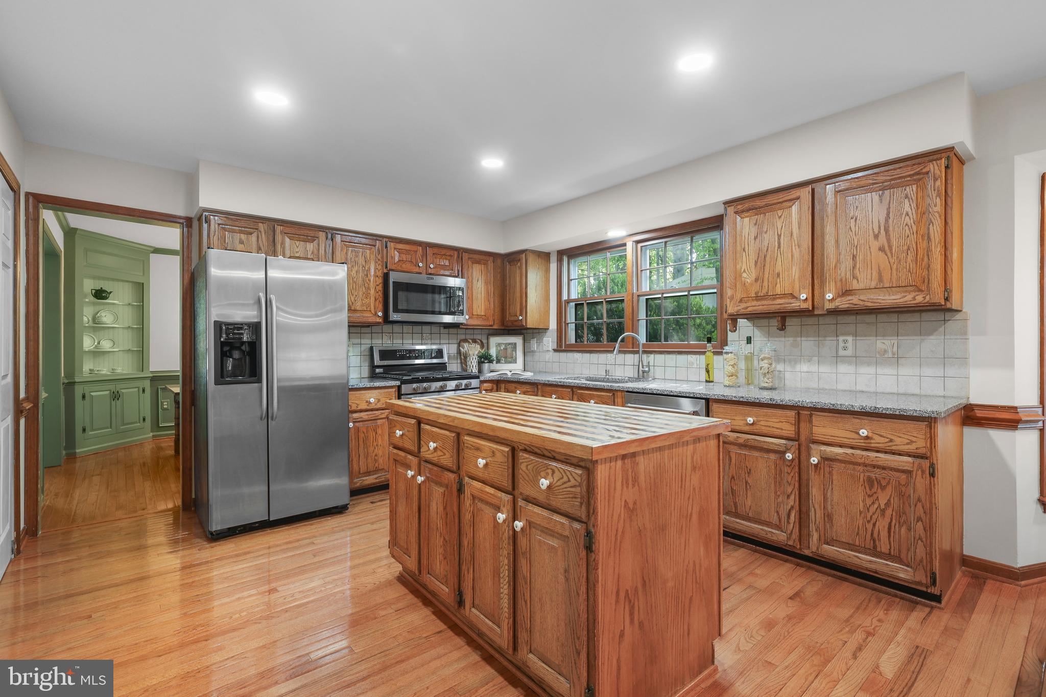 13423 Rippling Brook Drive Silver Spring, MD 20906 - Photo 13 of 58