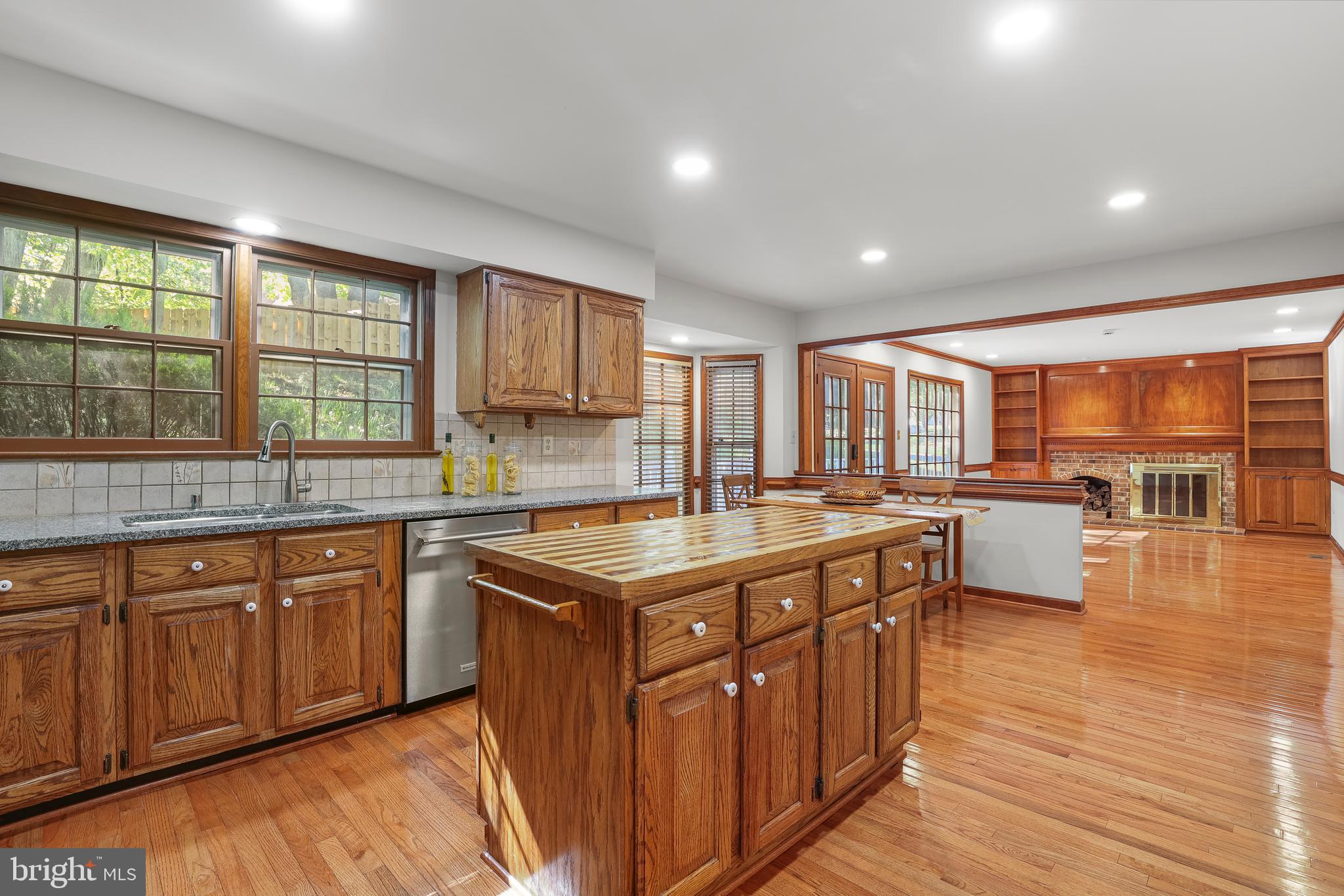 13423 Rippling Brook Drive Silver Spring, MD 20906 - Photo 14 of 58