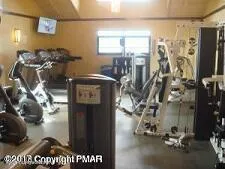 $1,850 | 158 Choctaw Drive, Pocono Lake, PA 18347