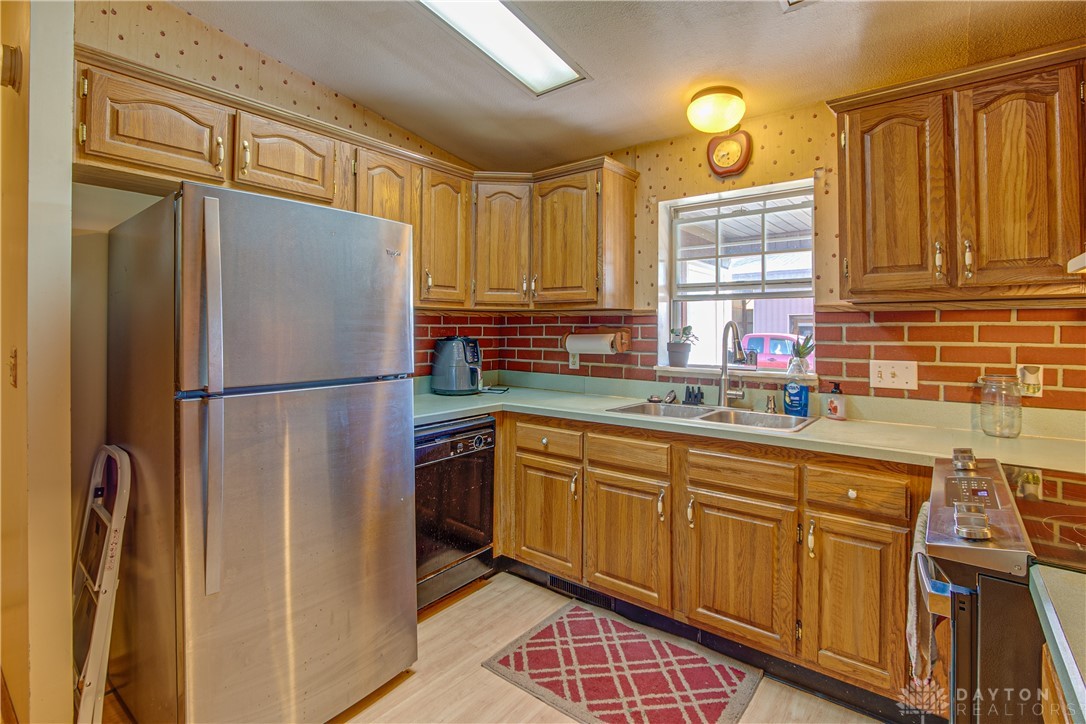 2750 South Tecumseh Road Springfield, OH 45502 - Photo 25 of 38 Gallery Image 25