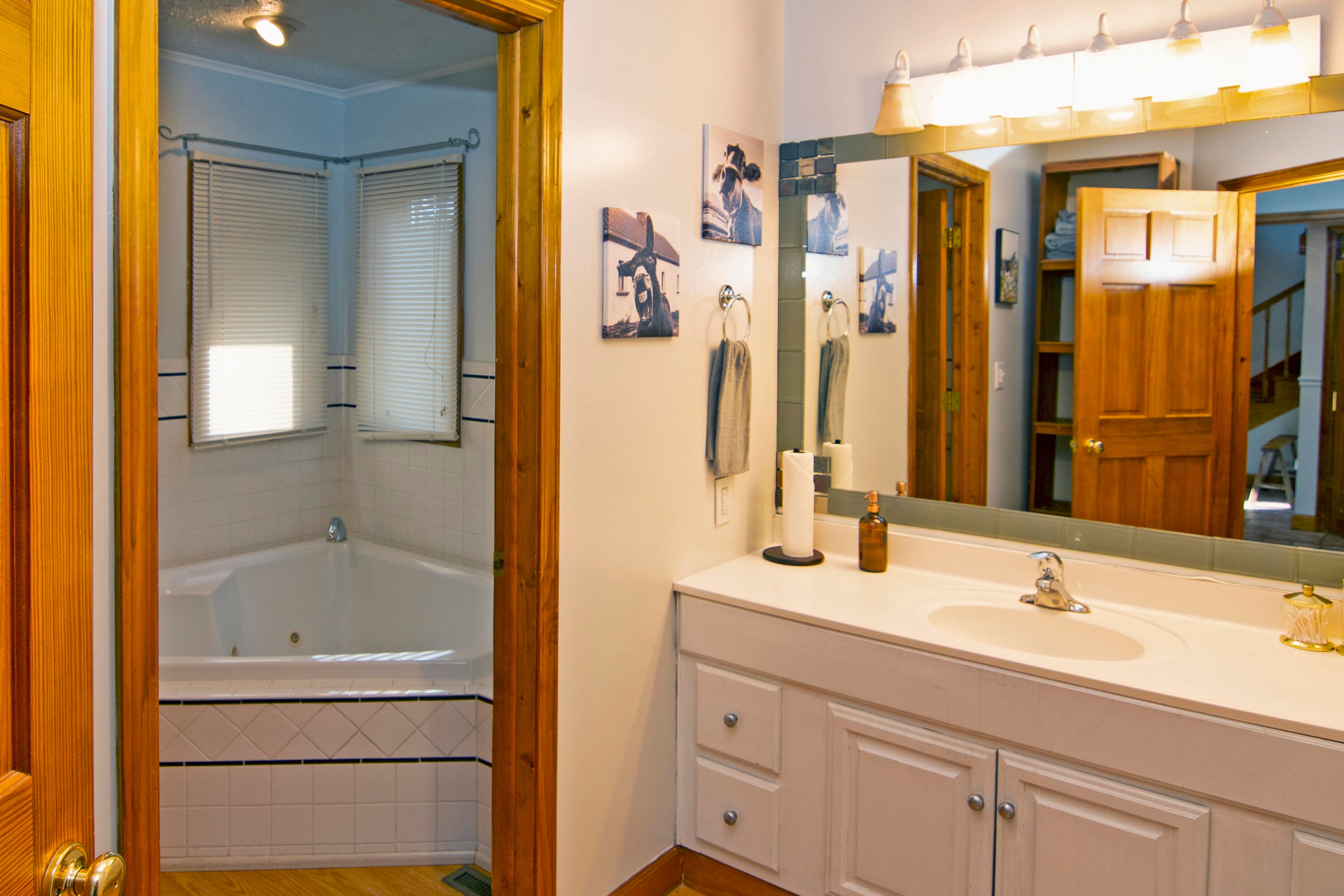 2148 Stone House Road Caldwell, WV 24925 - Photo 33 of 82 Gallery Image 33