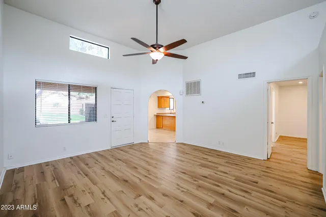 $1,600 | 8940 West Olive Avenue, Unit 26, Peoria, AZ 85345