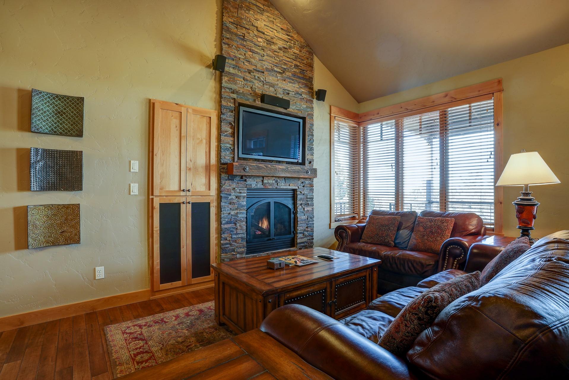 16743 South W Brasada Ranch Road Powell Butte, OR 97753 - Photo 8 of 39 Gallery Image 8
