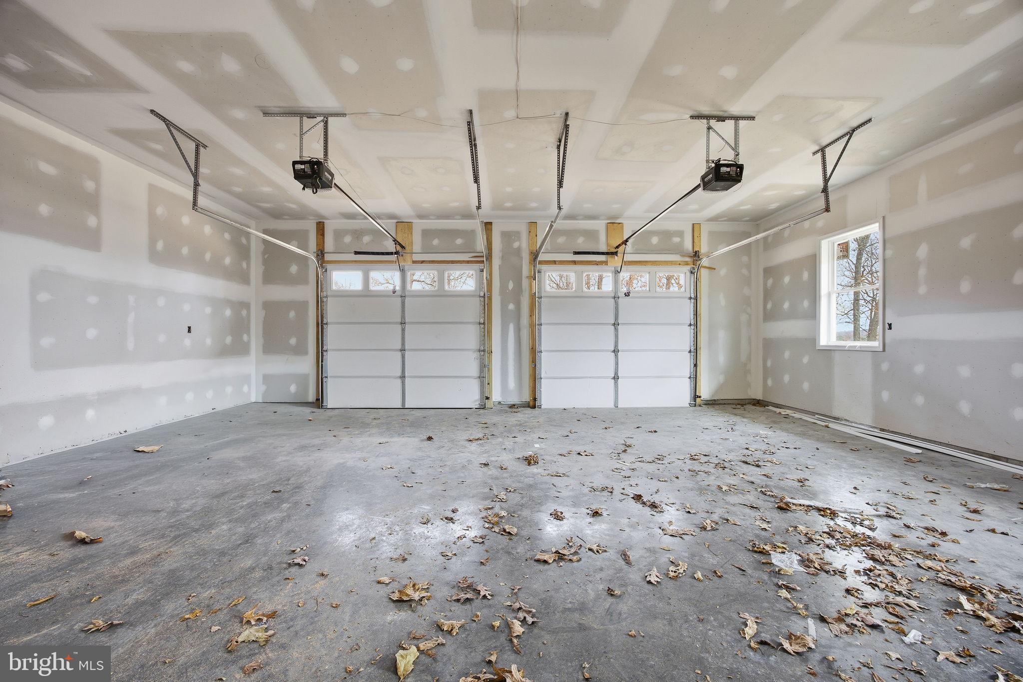 629 Providence Church Road Hedgesville, WV 25427 - Photo 44 of 54 a view of a garage