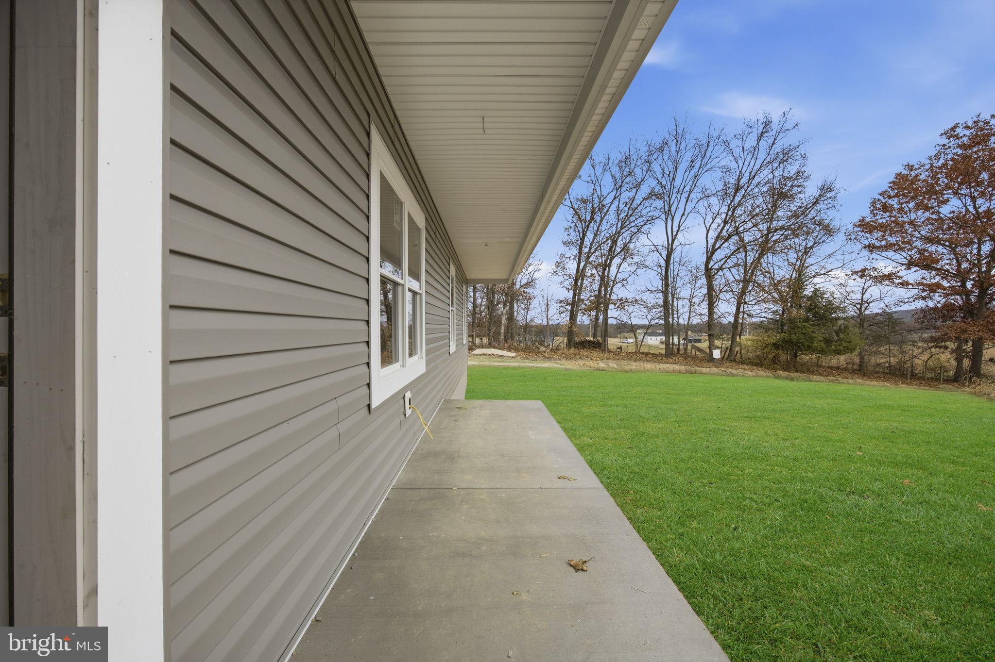 629 Providence Church Road Hedgesville, WV 25427 - Photo 6 of 54 a view of backyard with green space