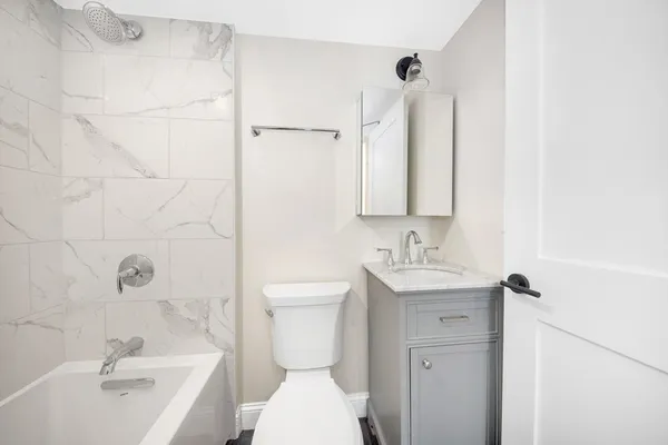 $3,995 | 105 School Street, Unit 3, Boston, MA 02119