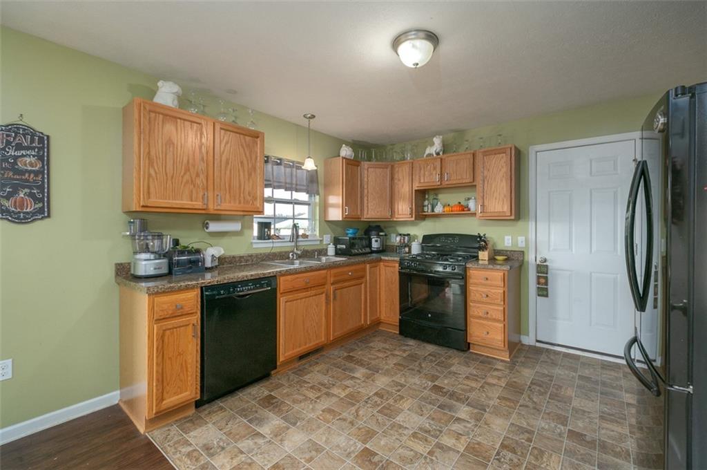 307 Hancock Street Perryopolis, PA 15473 - Photo 9 of 34 Gallery Image 9