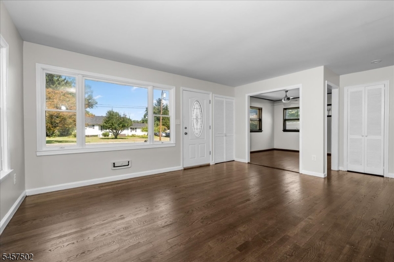 13 Windbeam Road Riverdale, NJ 07457 - Photo 3 of 45 Gallery Image 3