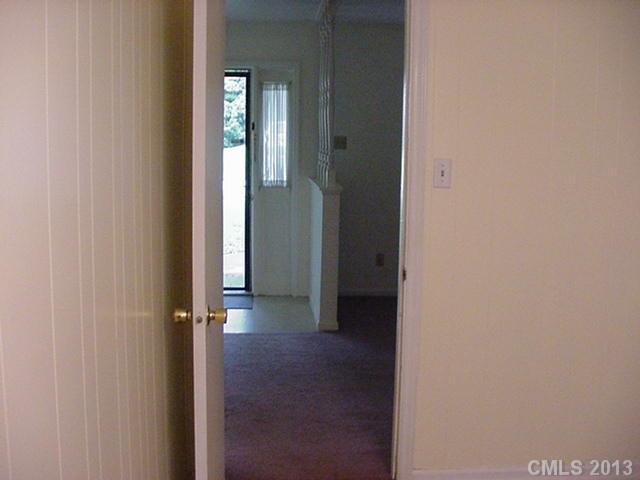 7510 Riding Trail Road Charlotte, NC 28212 - Photo 8 of 16