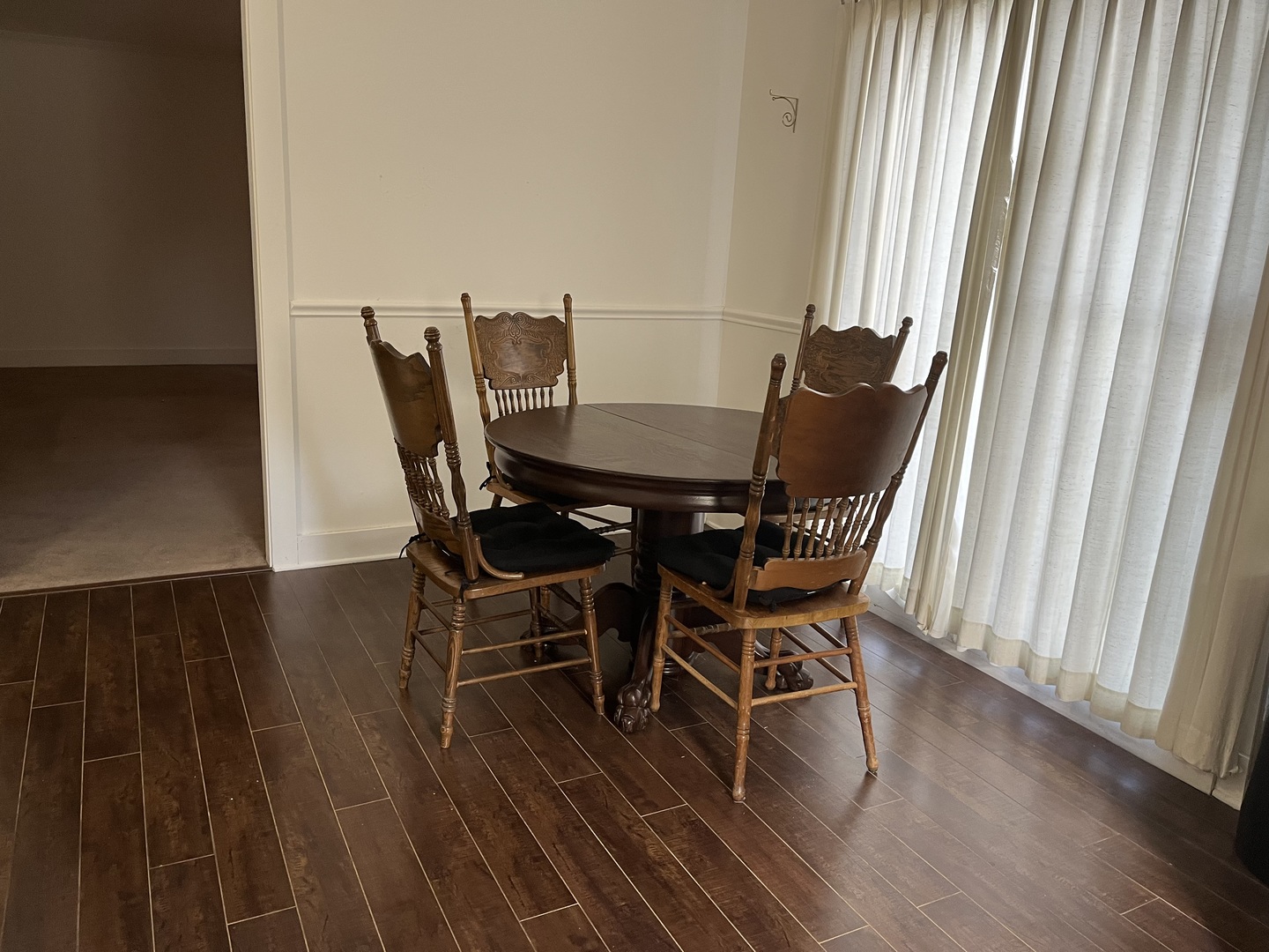 112 Chicago Road, Unit B Oswego, IL 60543 - Photo 4 of 12