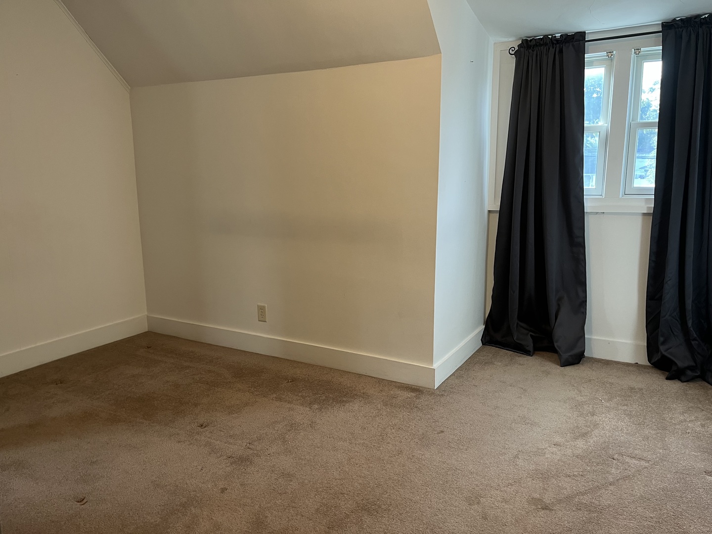 112 Chicago Road, Unit B Oswego, IL 60543 - Photo 8 of 12