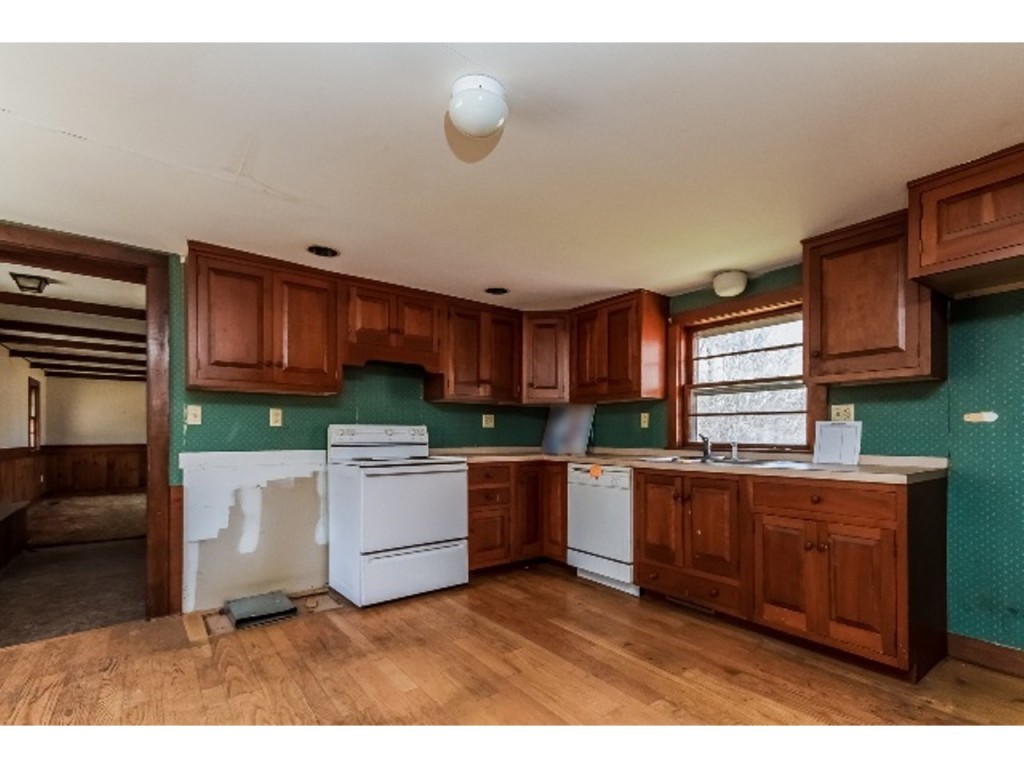 7 Steam Mill Hill Road Brookline, NH 03033 - Photo 7 of 19
