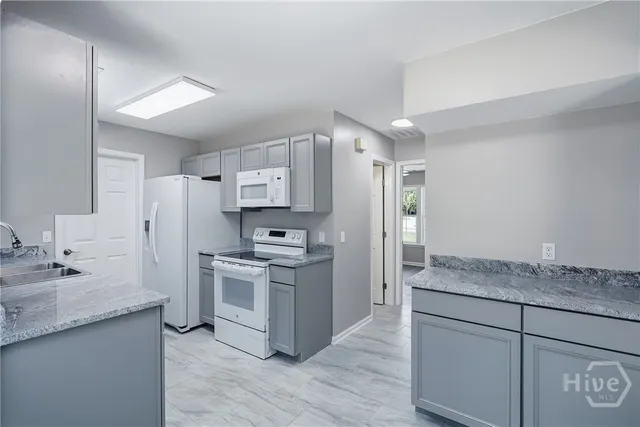 $285,000 | 648 Honey Ridge Lane, Hinesville, GA 31313